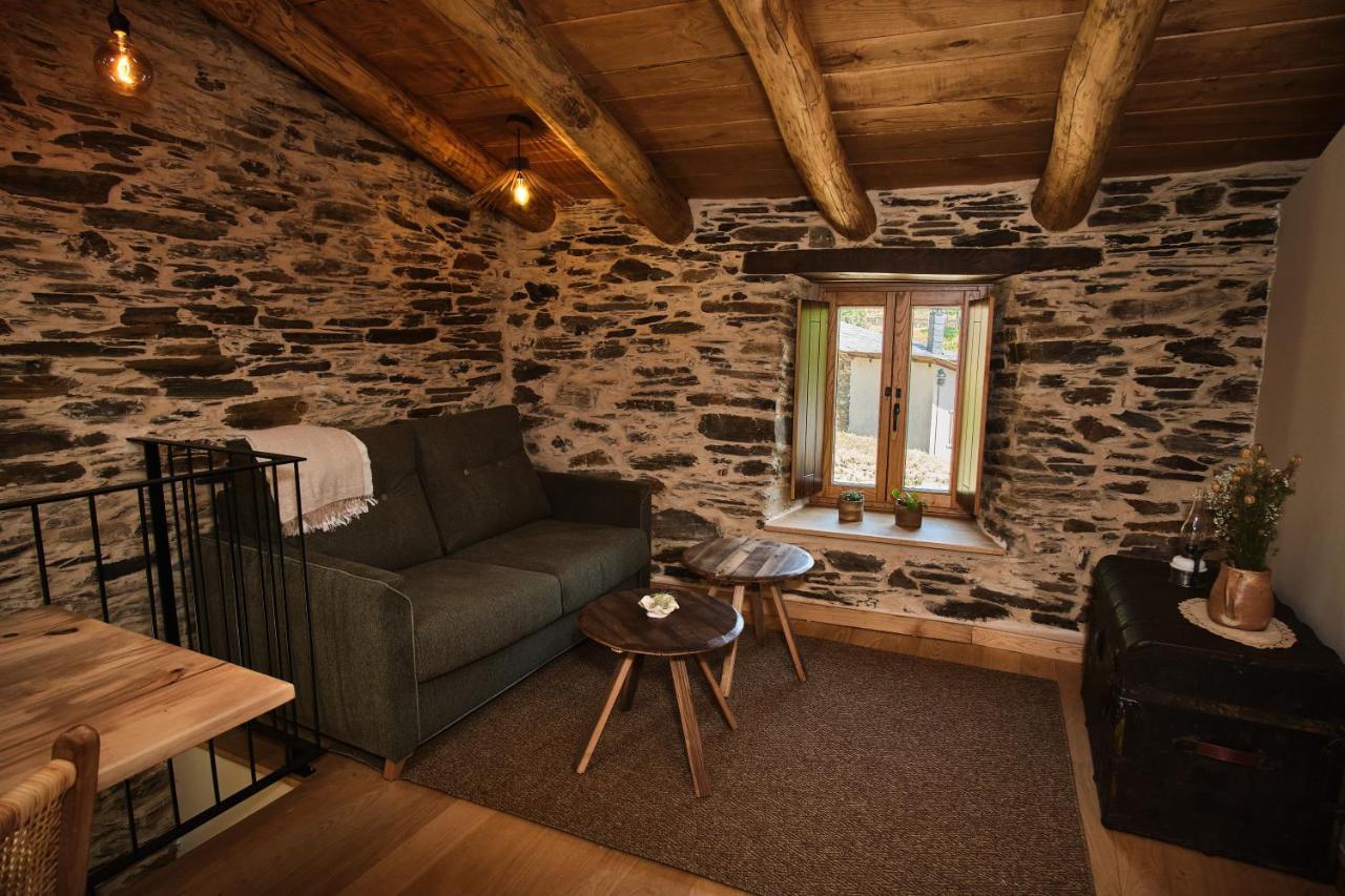 A Barreira -Lar Da Cima- Apartment Folgoso do Courel ภายนอก รูปภาพ