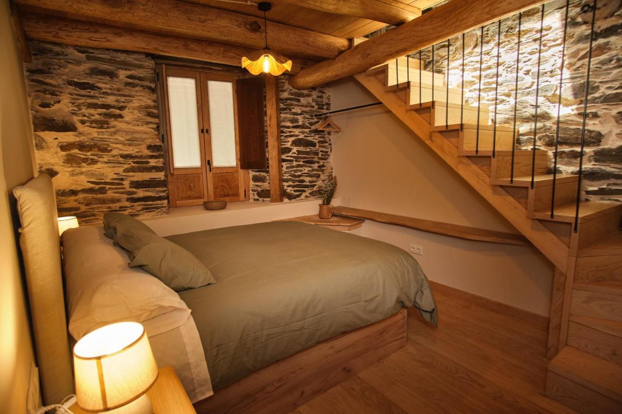 A Barreira -Lar Da Cima- Apartment Folgoso do Courel ภายนอก รูปภาพ
